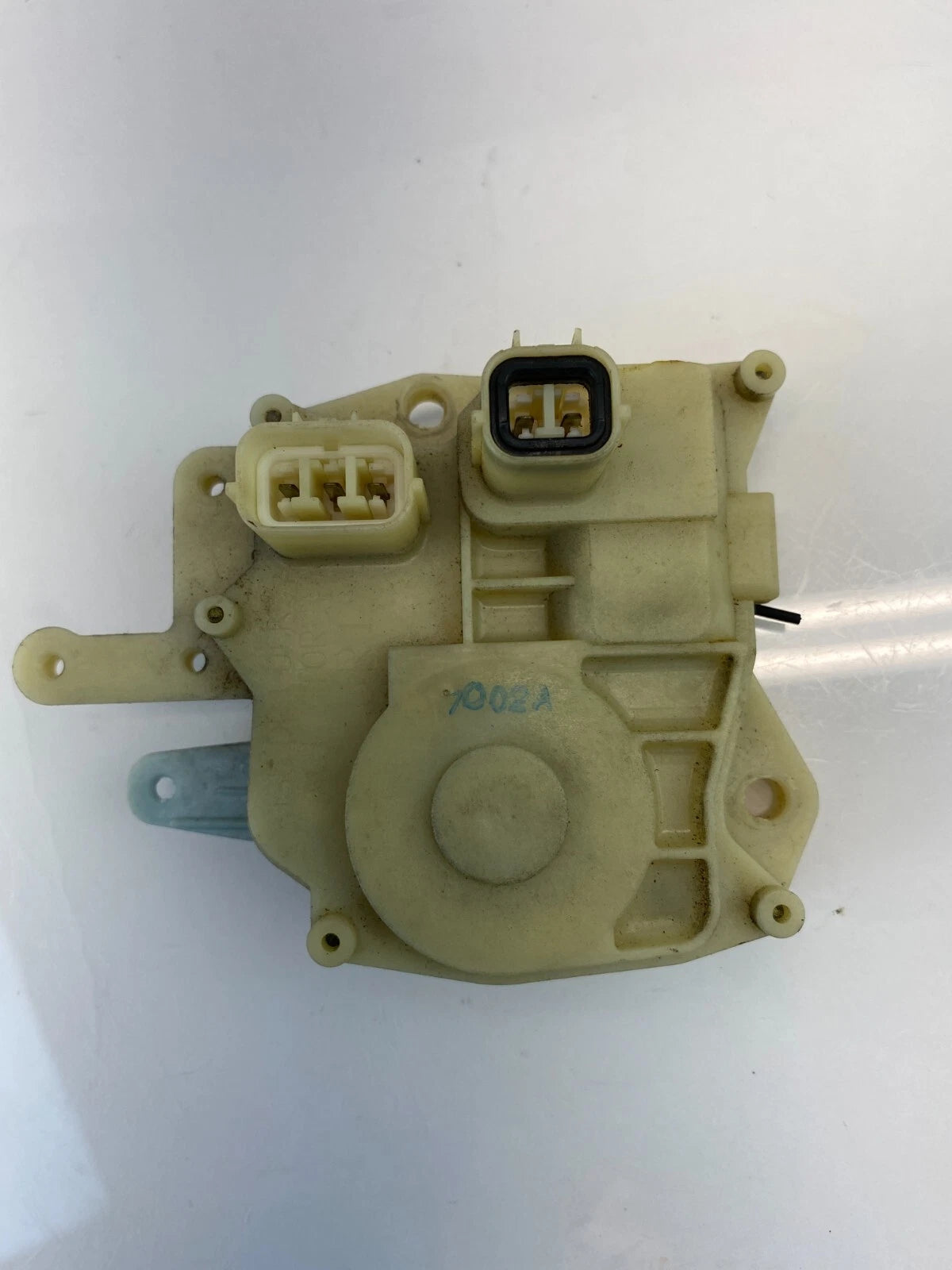 1998-2002 HONDA ACCORD SEDAN REAR RIGHT SIDE DOOR LOCK LATCH ACTUATOR OEM
