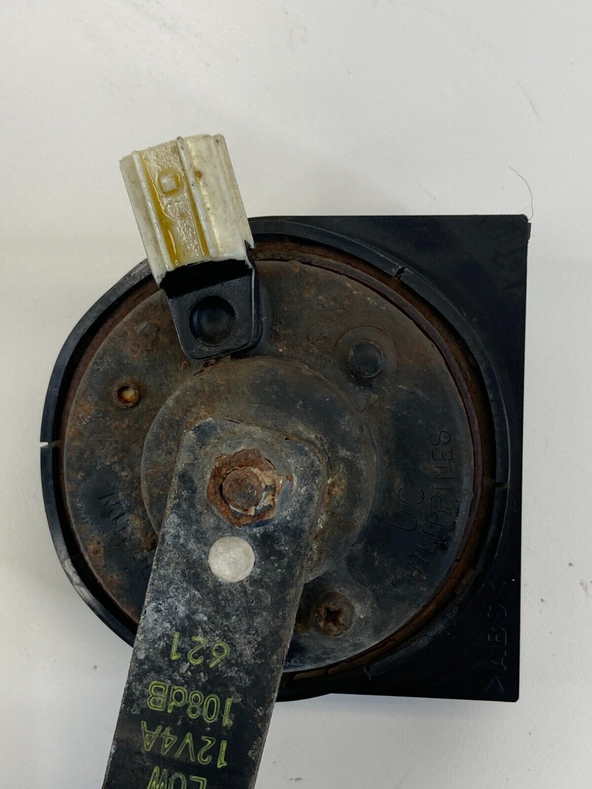 2005-2010 Honda Odyssey Low Tone Note Signal Horn Alarm Siren E358943 OEM