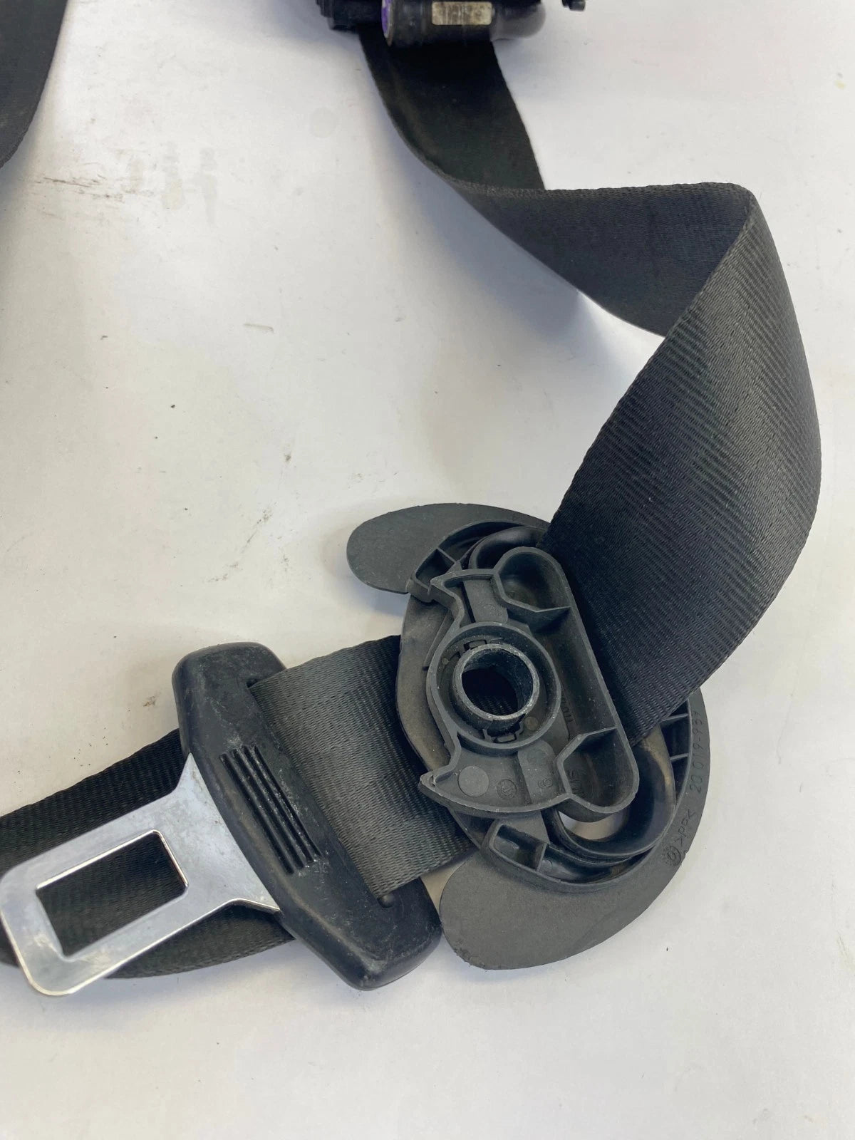 2009-2017 VOLKSWAGEN CC FRONT PASSENGER RIGHT SEAT BELT RETRACTOR OEM 3C1857706M