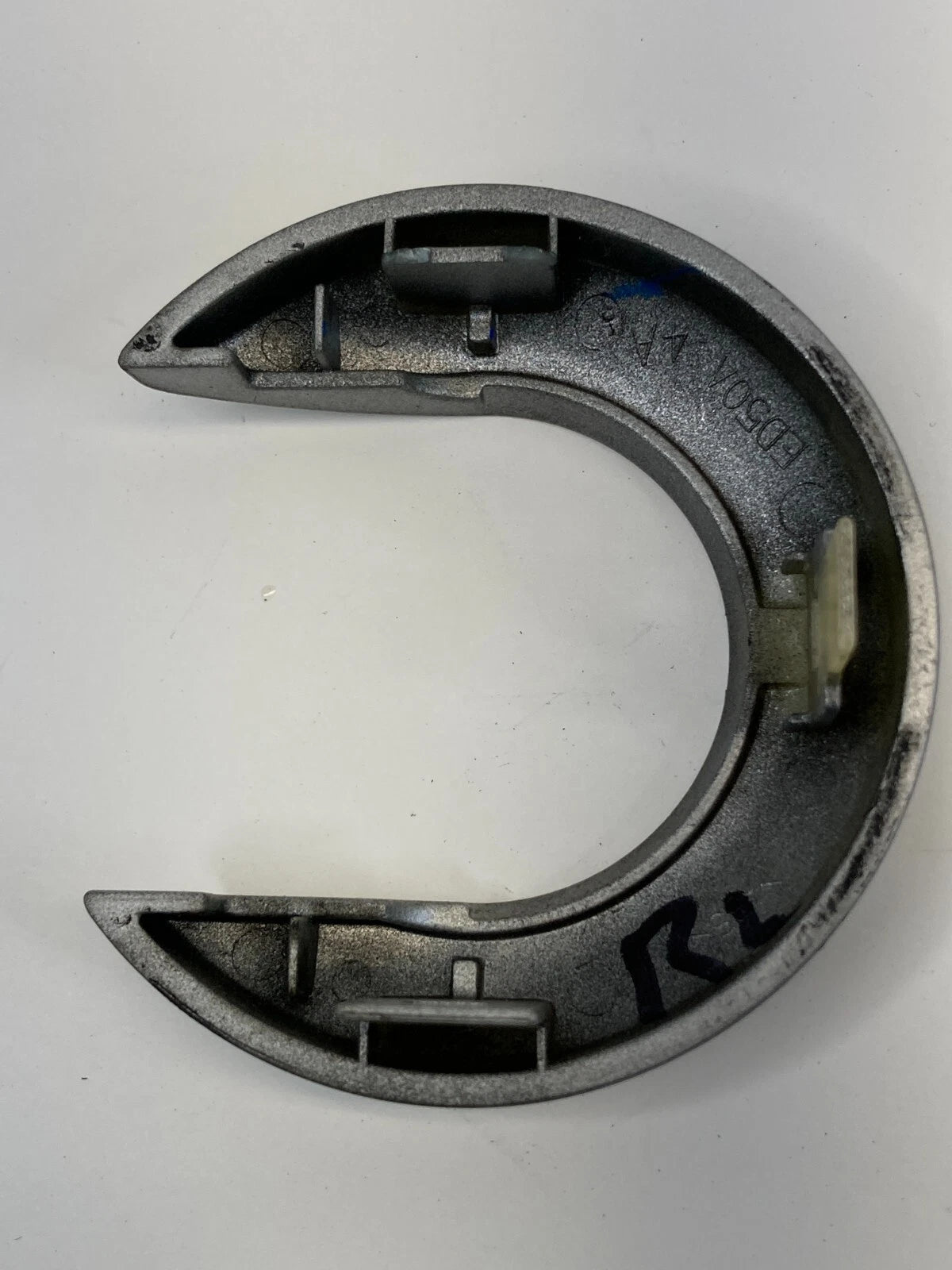 07-11 NISSAN VERSA REAR LEFT BACK SIDE DOOR INTERIOR HANDLE TRIM BEZEL RR LH