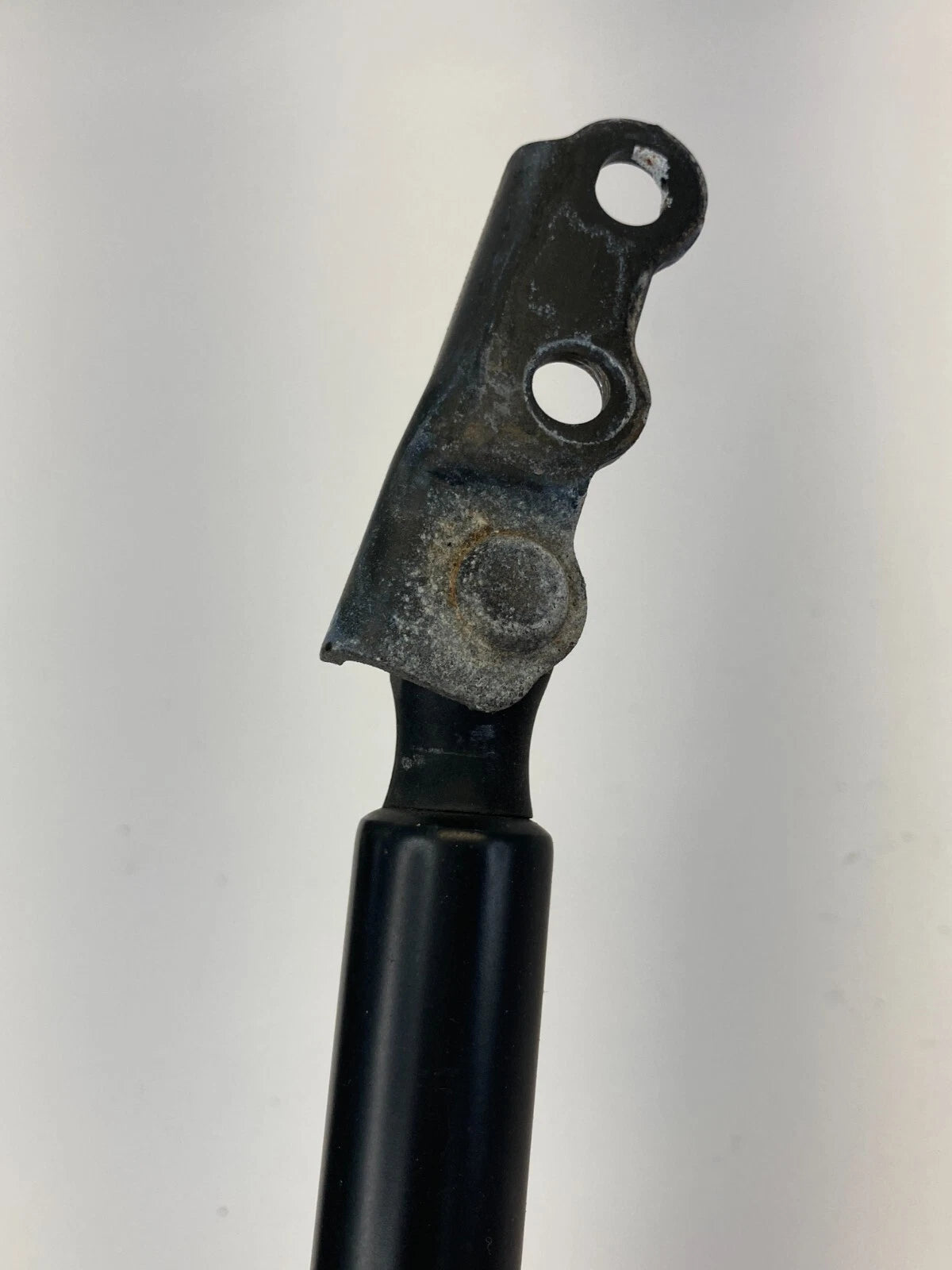 2004-2006 TOYOTA SIENNA REAR RIGHT LIFTGATE LIFT STRUT SHOCK SUPPORT 68905-08020