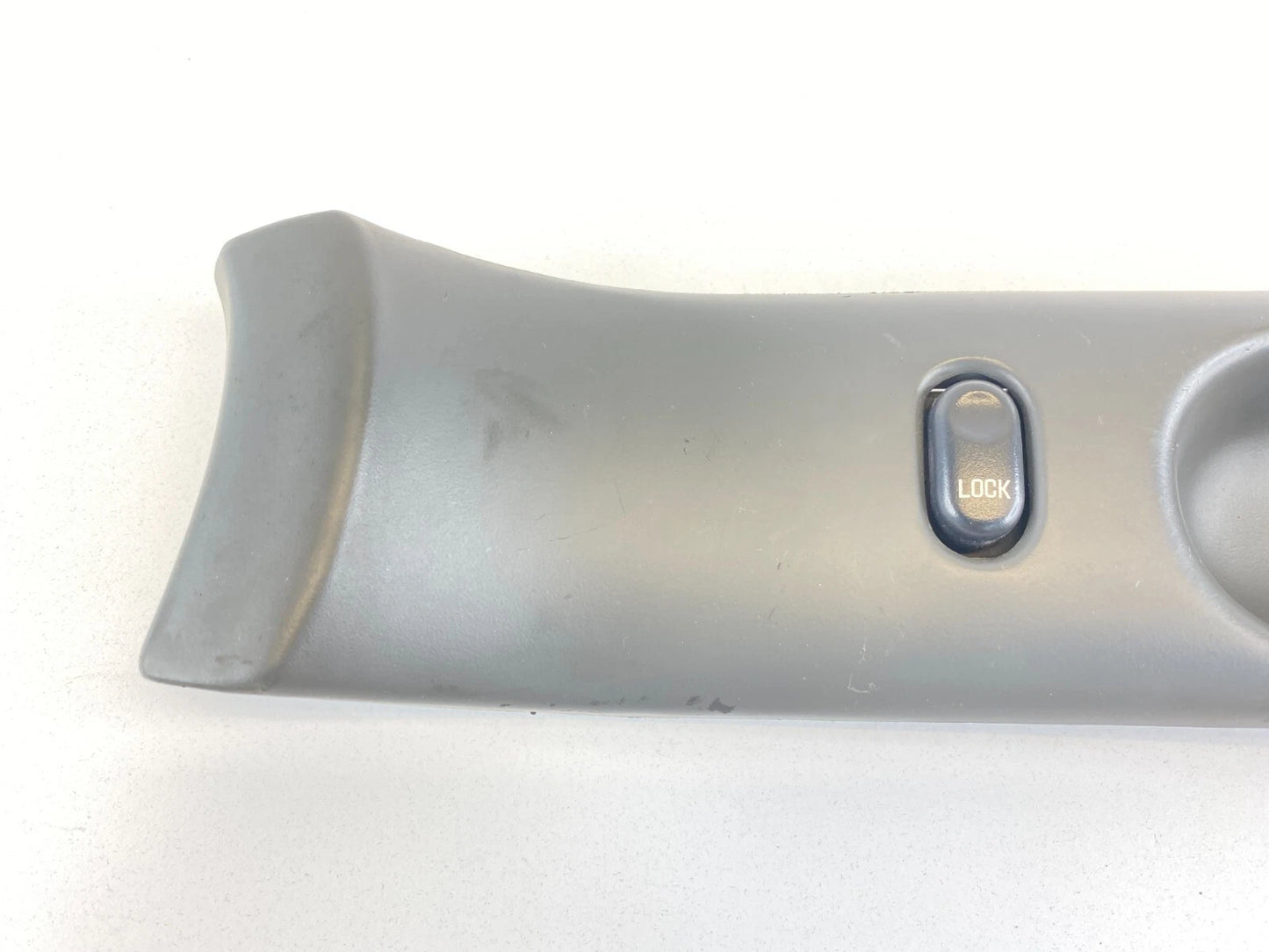 1997-2005 BUICK CENTURY FRONT RIGHT INNER DOOR HANDLE BEZEL COVER 10279858 OEM