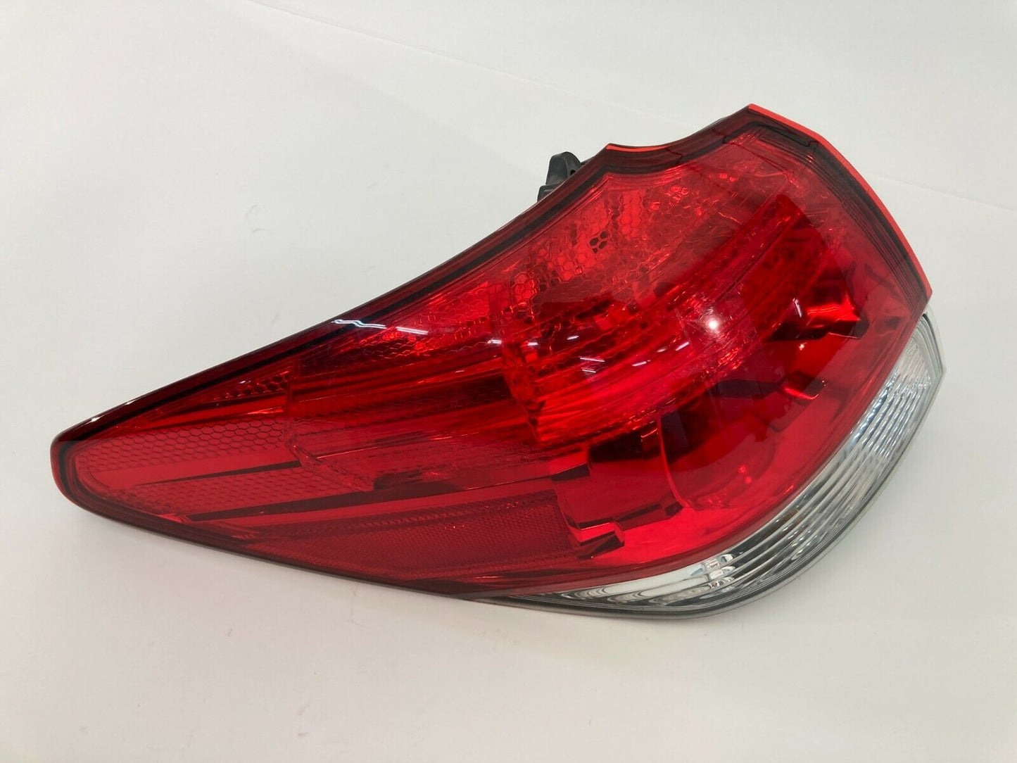 2010-2014 Subaru Outback Left Driver Side Tail Light Taillight Lamp 2XL 946 093