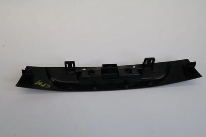 2015-2018 FORD FOCUS DASH PASSENGER LIGHT DISPLAY INDICATOR F1EB-A046B74-BCW OEM