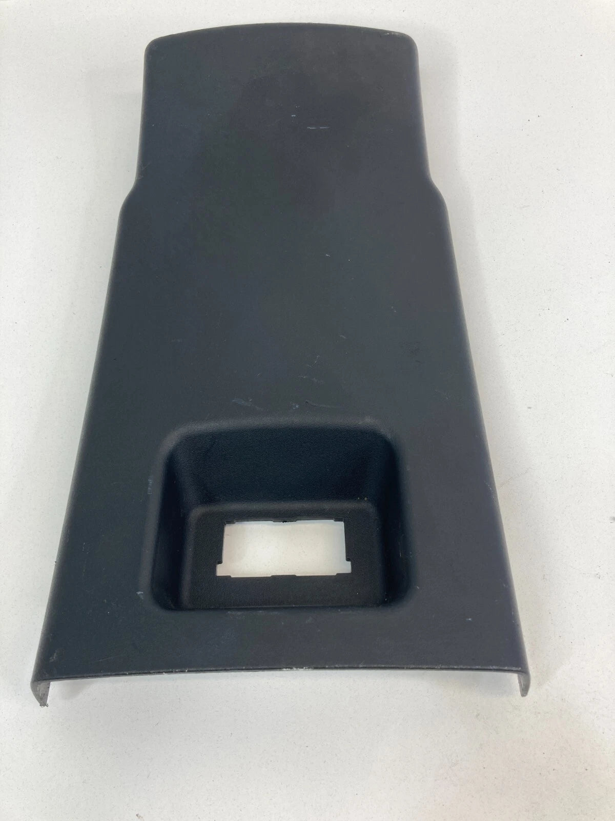 2008 2009 MITSUBISHI OUTLANDER CENTER CONSOLE REAR LID COVER 8011A169 OEM