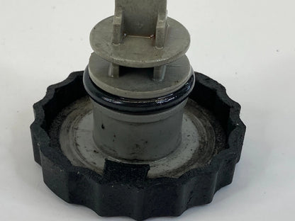 2005-2010 CHRYSLER 300 POWER STEERING FLUID RESERVOIR BOTTLE TANK CAP LID COVER
