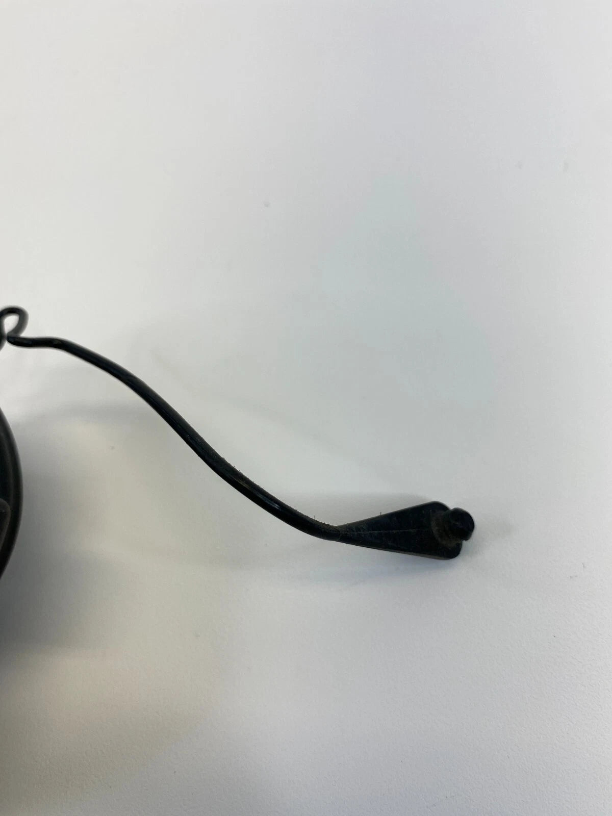 2002 2003 LEXUS ES300 2003-2008 LEXUS GX470 FUEL FILLER GAS TANK CAP OEM