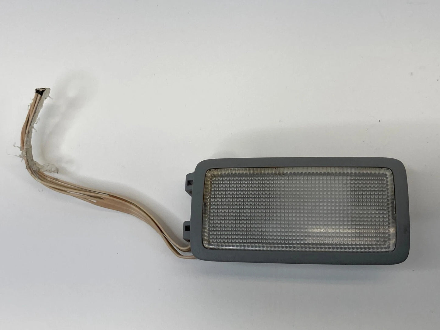 2007-2014 TOYOTA CAMRY FRONT LEFT OR RIGHT ROOF SUN VISOR VANITY LIGHT LAMP