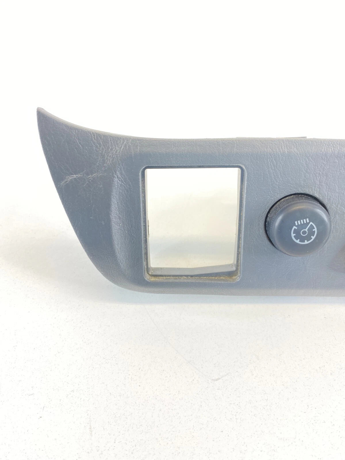 2001-2005 TOYOTA RAV4 DASH MIRROR SWITCH PANEL COVER BEZEL TRIM 55440-42020 OEM