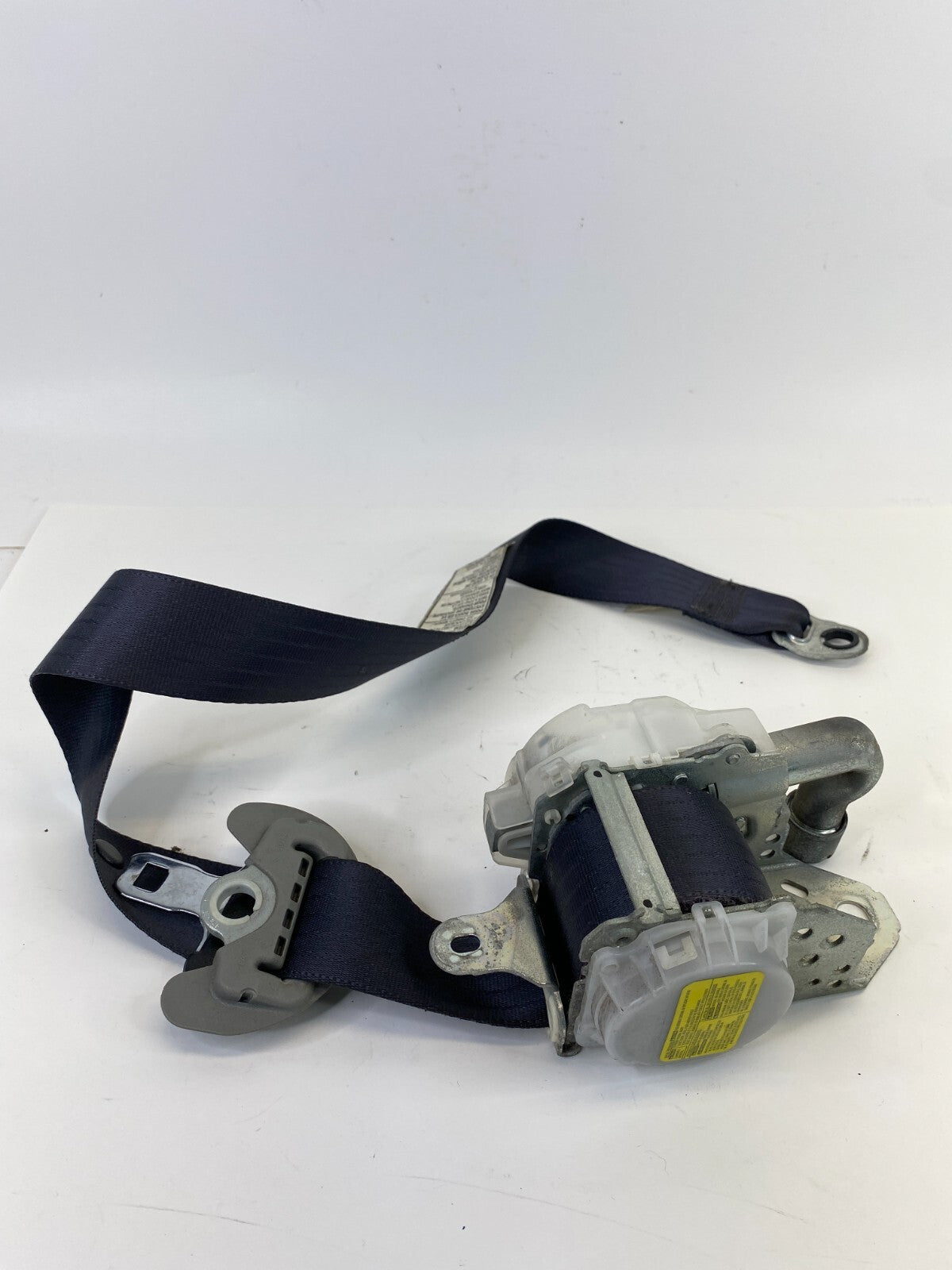 07 08 09 10 11 Toyota Camry Front Right Passenger Side Seat Belt Retractor OEM