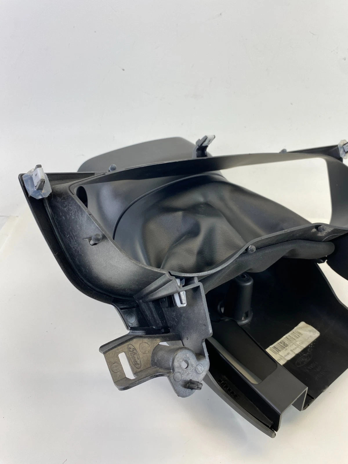 2013-2016 FORD FUSION STEERING COLUMN COVER W/ CLUSTER BEZEL ASSY OEM