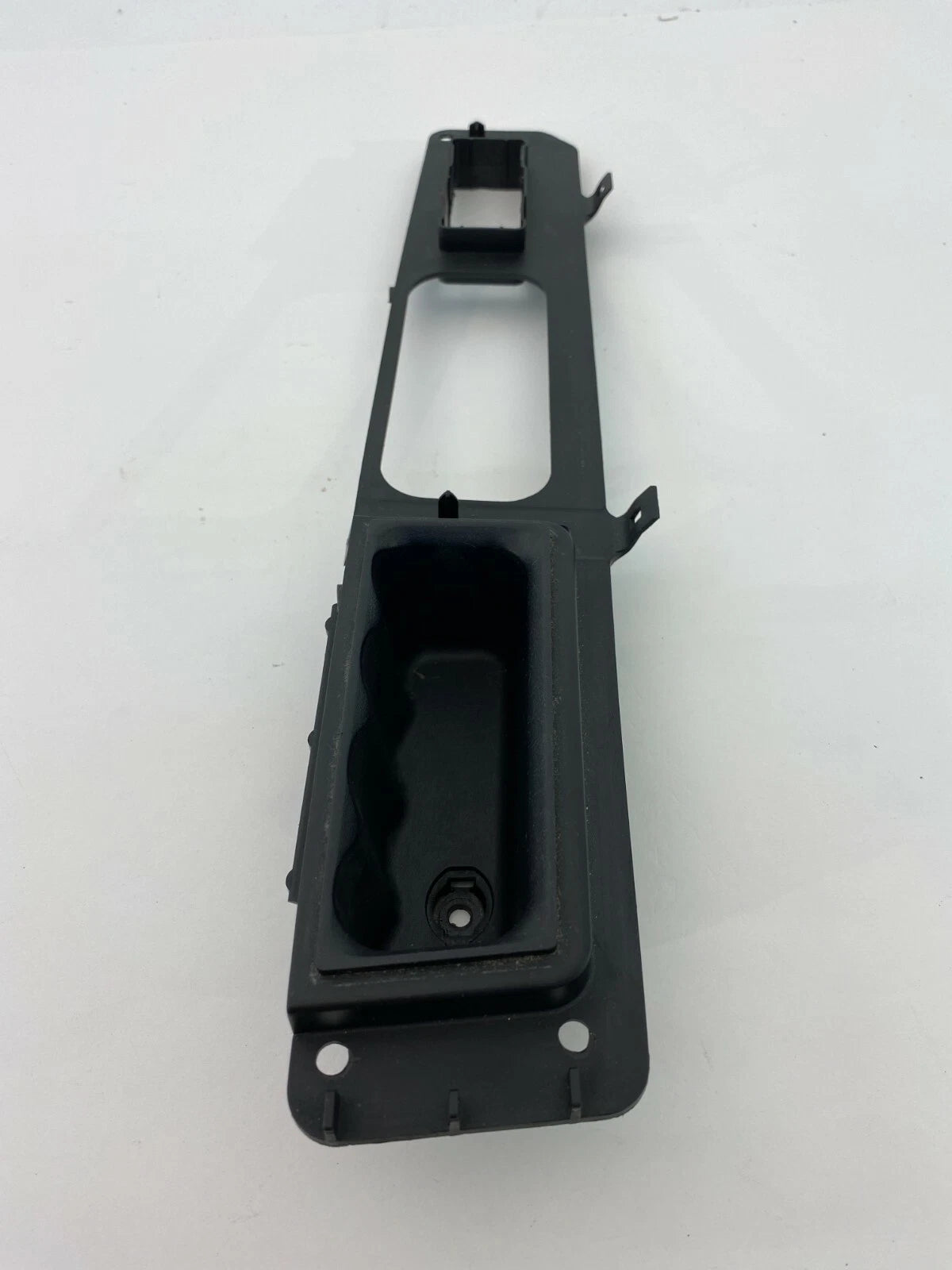 2007-2010 JEEP PATRIOT COMPASS FRONT RIGHT PASSENGER WINDOW SWITCH BEZEL TRIM
