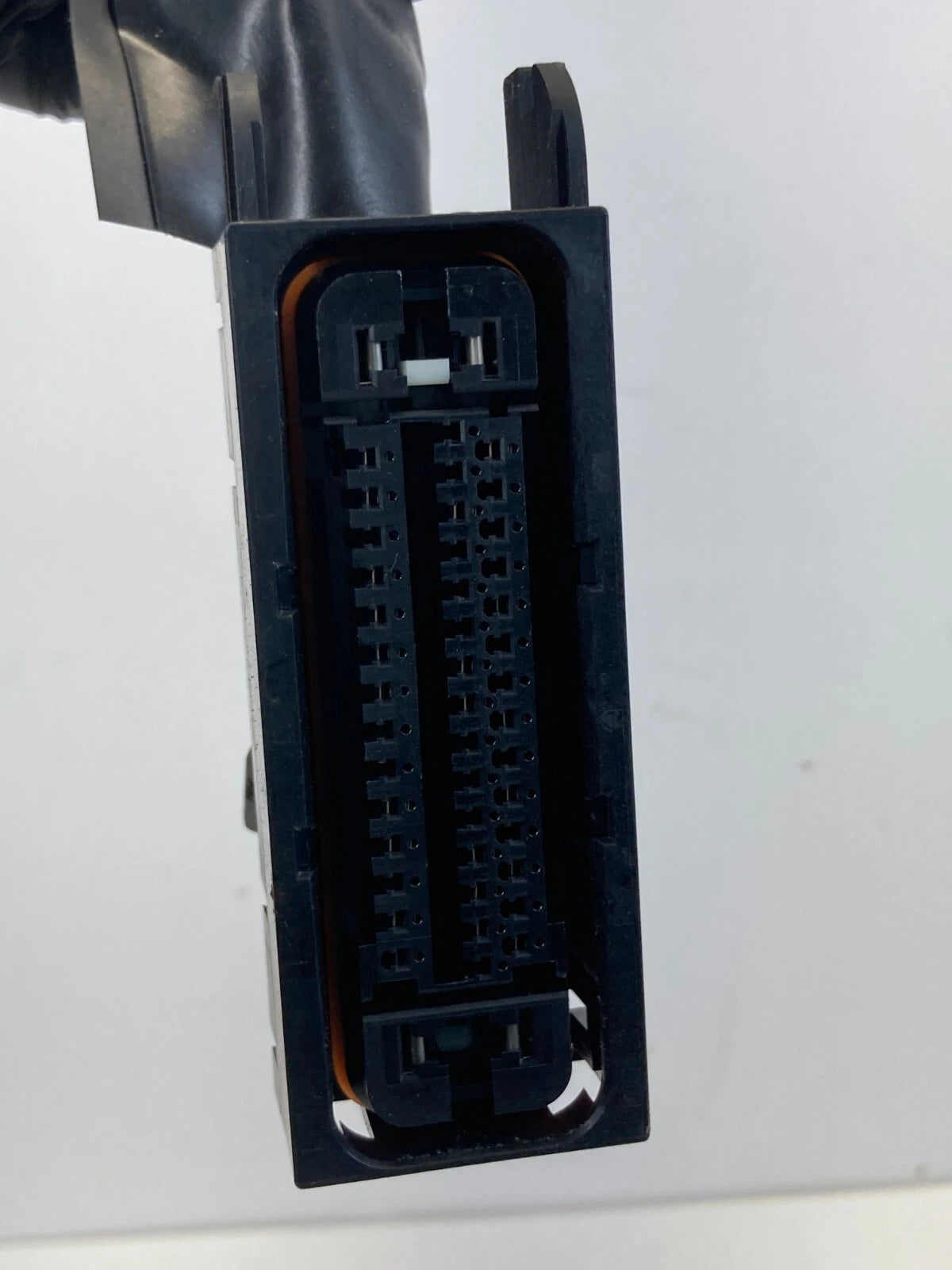 2001-2006 MERCEDES-BENZ S430 ABS BRAKE PUMP PLUG CONNECTOR WIRING HARNESS OEM