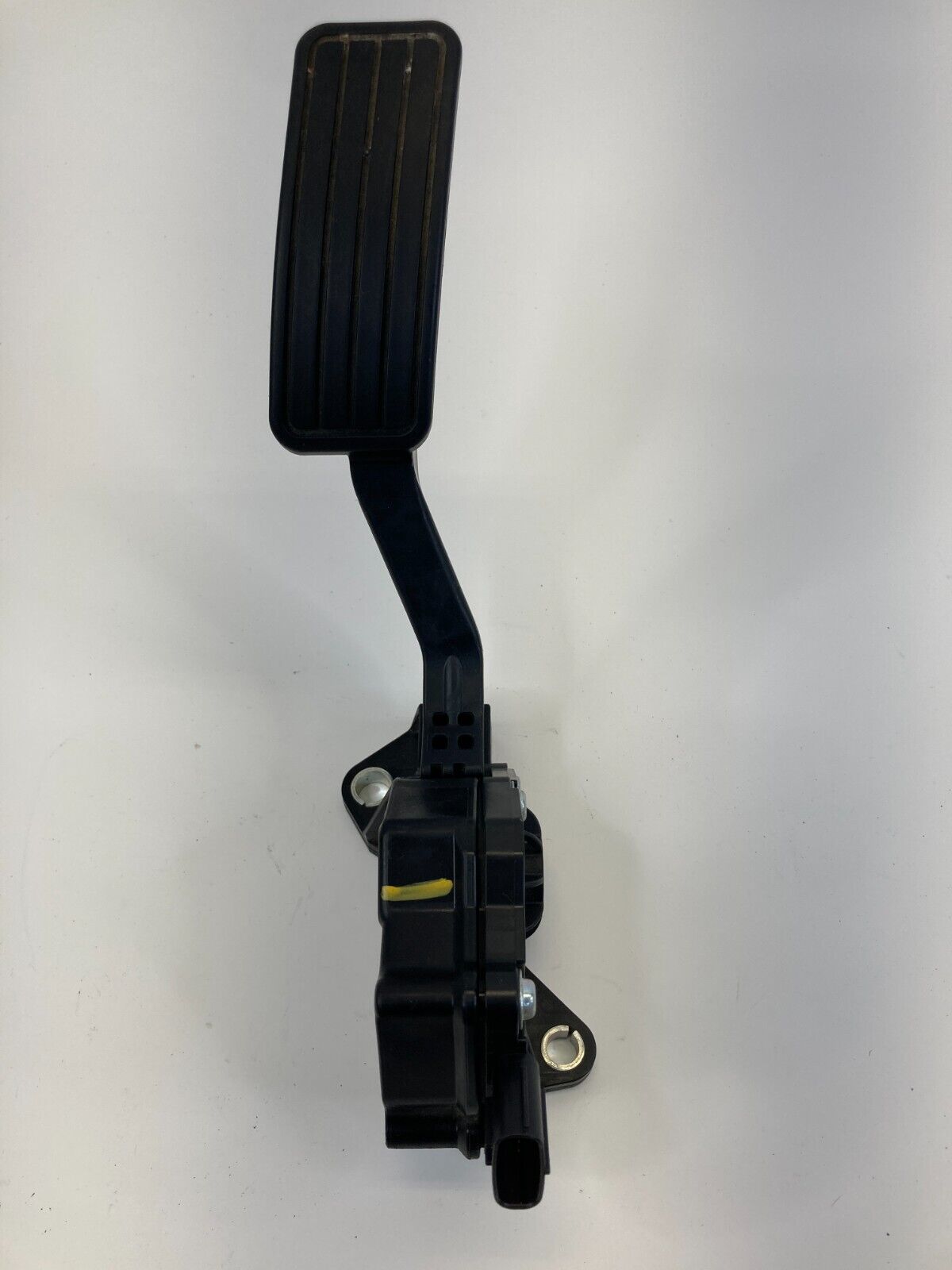 2007-2014 Subaru Legacy 2.5L A/T Gas Fuel Accelerator Pedal Assy 36010AG140 OEM