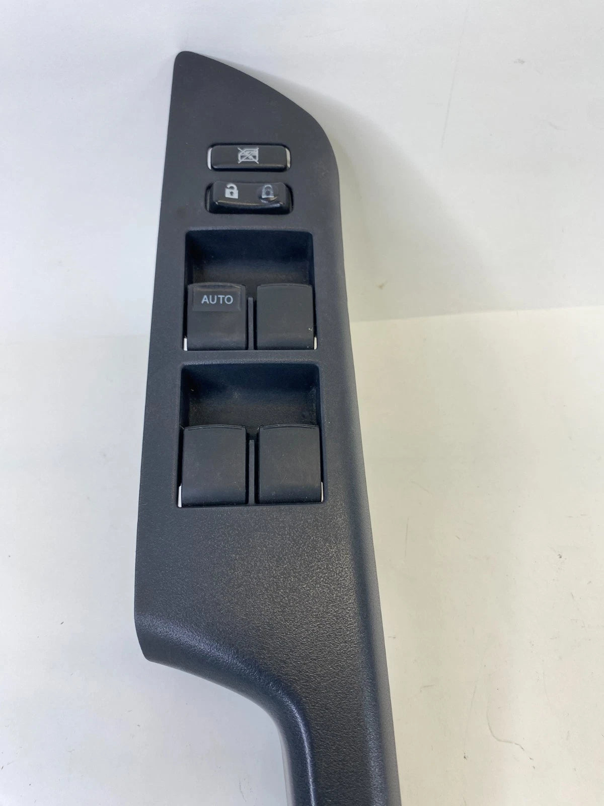 2009-2013 TOYOTA MATRIX COROLLA DRIVER LEFT SIDE MASTER POWER WINDOW SWITCH OEM