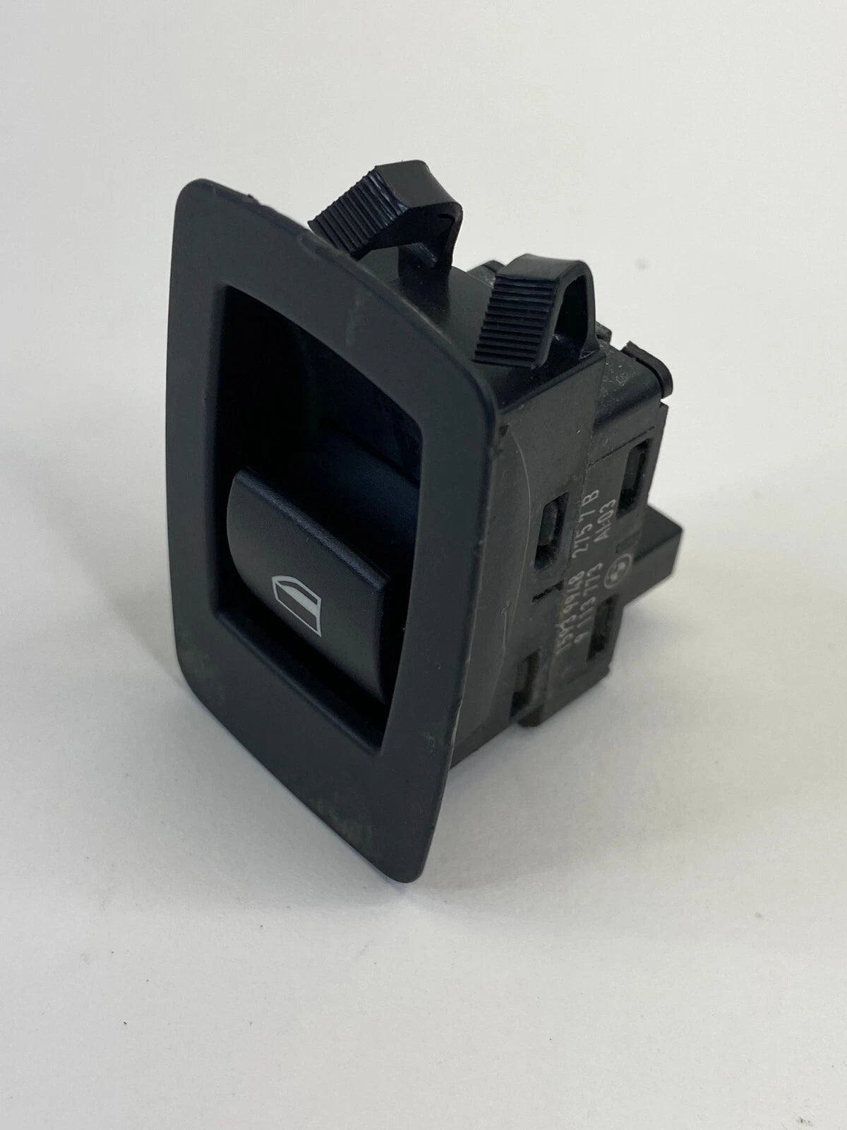 2008-2010 BMW 550I REAR LEFT BACK SIDE DOOR POWER WINDOW SWITCH BUTTON 9113773