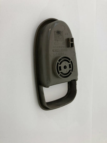2002-2005 HYUNDAI SONATA REAR RIGHT INTERIOR DOOR HANDLE COVER 83621-3D000 OEM