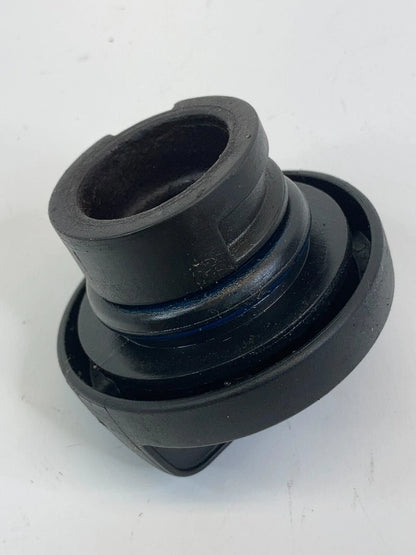 2002-2010 SATURN VUE 2.4L ENGINE OIL FILLER FLUID CAP LID COVER SAE 5W-30 OEM
