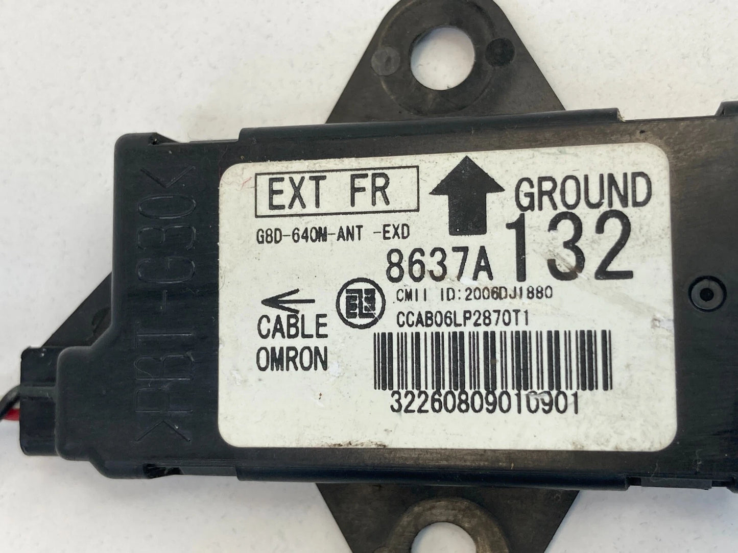 08-17 MITSUBISHI LANCER RIGHT PASSENGER KEYLESS ENTRY ANTENNA RECEIVER 8637A132