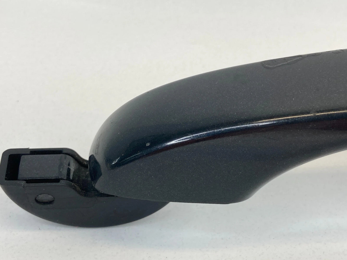2008-2011 DODGE CALIBER FRONT RIGHT SIDE EXTERIOR DOOR HANDLE ASSEMBLY FR RH OEM