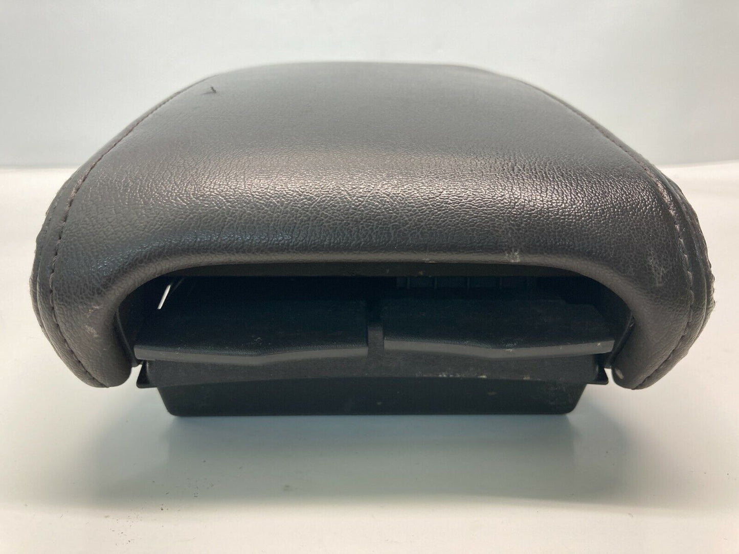 2008-2012 Chevrolet Malibu Center Console Armrest Arm Rest Lid Storage 1393616