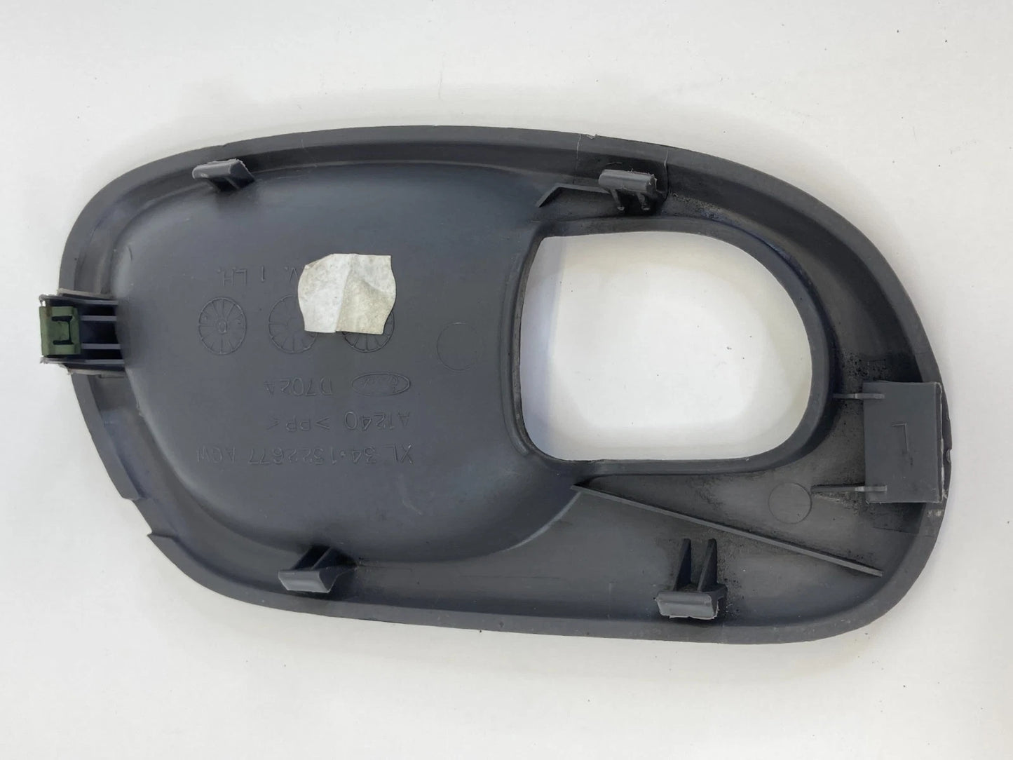 1997-2003 FORD F-150 FRONT LEFT SIDE INTERIOR DOOR HANDLE BEZEL XL34-1522677-AGW