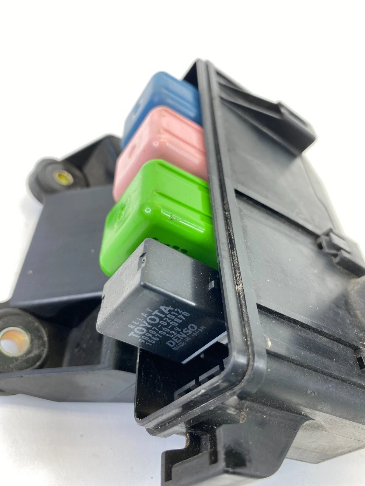 98-00 LEXUS GS300 GS400 3.0L 24V A/T FUSE BOX RELAY JUNCTION BLOCK 3138XA1 OEM