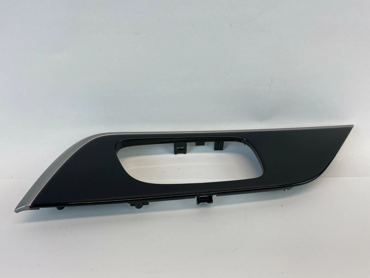 13-18 NISSAN ALTIMA SEDAN REAR RIGHT INNER DOOR HANDLE BEZEL TRIM 82964-3TXXX