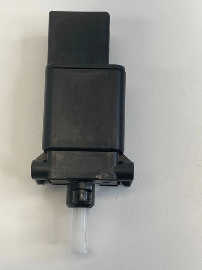 2007 08 09 10 11 2012 MAZDA CX-7 CX7 BRAKE LIGHT LAMP STOP SWITCH OEM