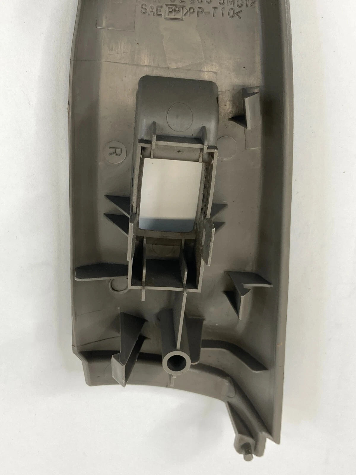 2000-2006 NISSAN SENTRA REAR RIGHT DOOR WINDOW SWITCH TRIM BEZEL OEM 82960-5M012
