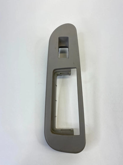 2001-2004 TOYOTA SEQUOIA REAR RIGHT SIDE DOOR WINDOW SWITCH COVER 74271-0C010
