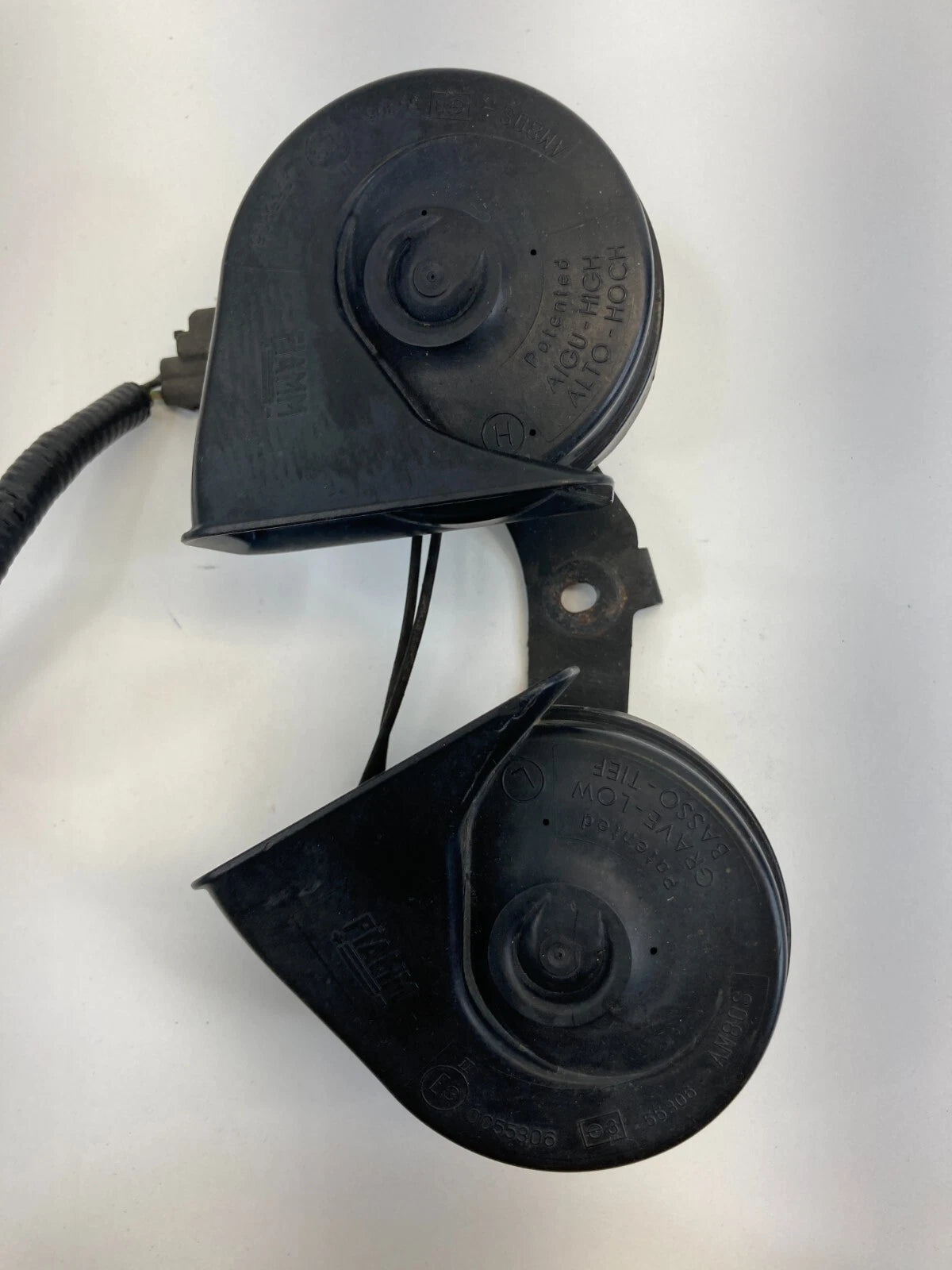 03-05 MERCURY GRAND MARQUIS DUAL NOTE HORN HIGH & LOW NOTE PAIR SET E3-55306 OEM