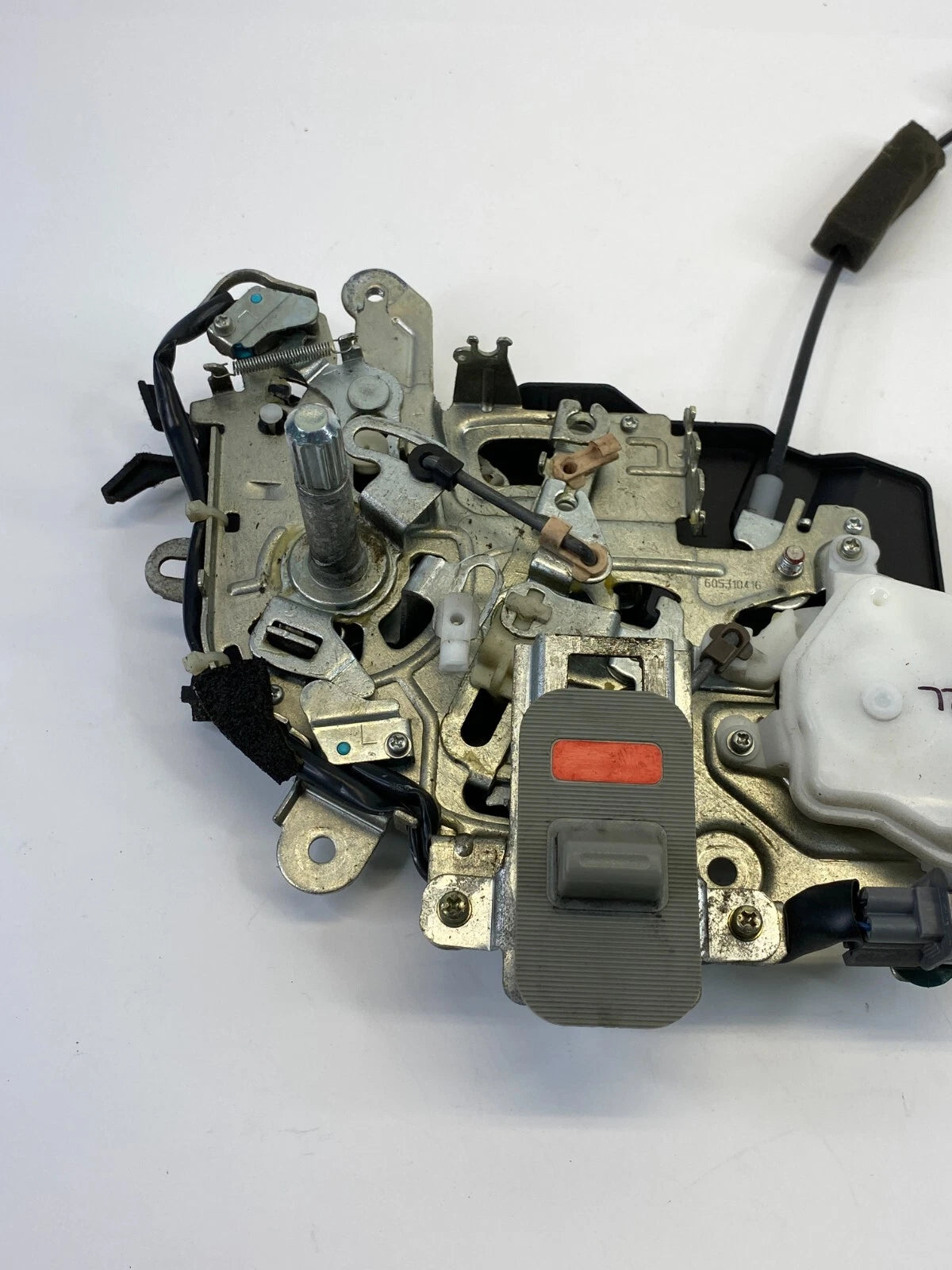 2005-2007 HONDA ODYSSEY REAR LEFT SIDE SLIDING DOOR HANDLE REMOTE ACTUATOR ASSY