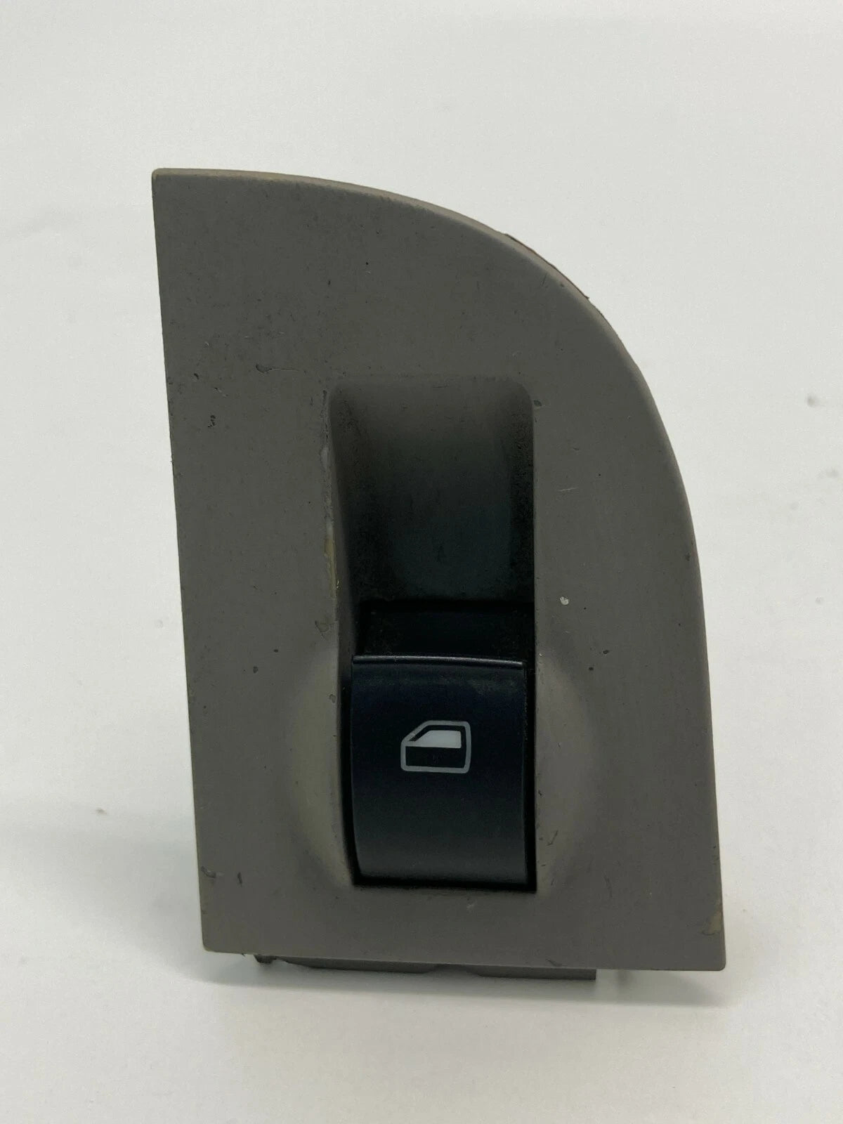 1998-2004 AUDI A6 REAR LEFT SIDE DOOR POWER WINDOW CONTROL SWITCH 4B0959855A OEM