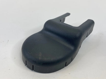 11-16 HYUNDAI ELANTRA FRONT LEFT SEAT OUTER TRACK END CAP COVER 88565-3X000 OEM