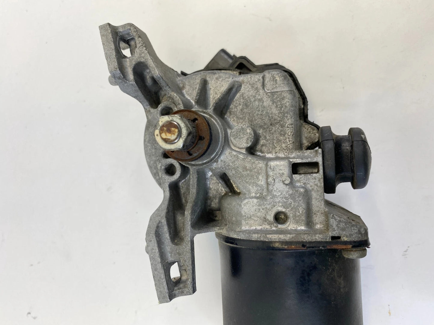 2006-2009 DODGE CHARGER SEDAN FRONT WINDSHIELD WIPER MOTOR ASSY 04805711AA OEM
