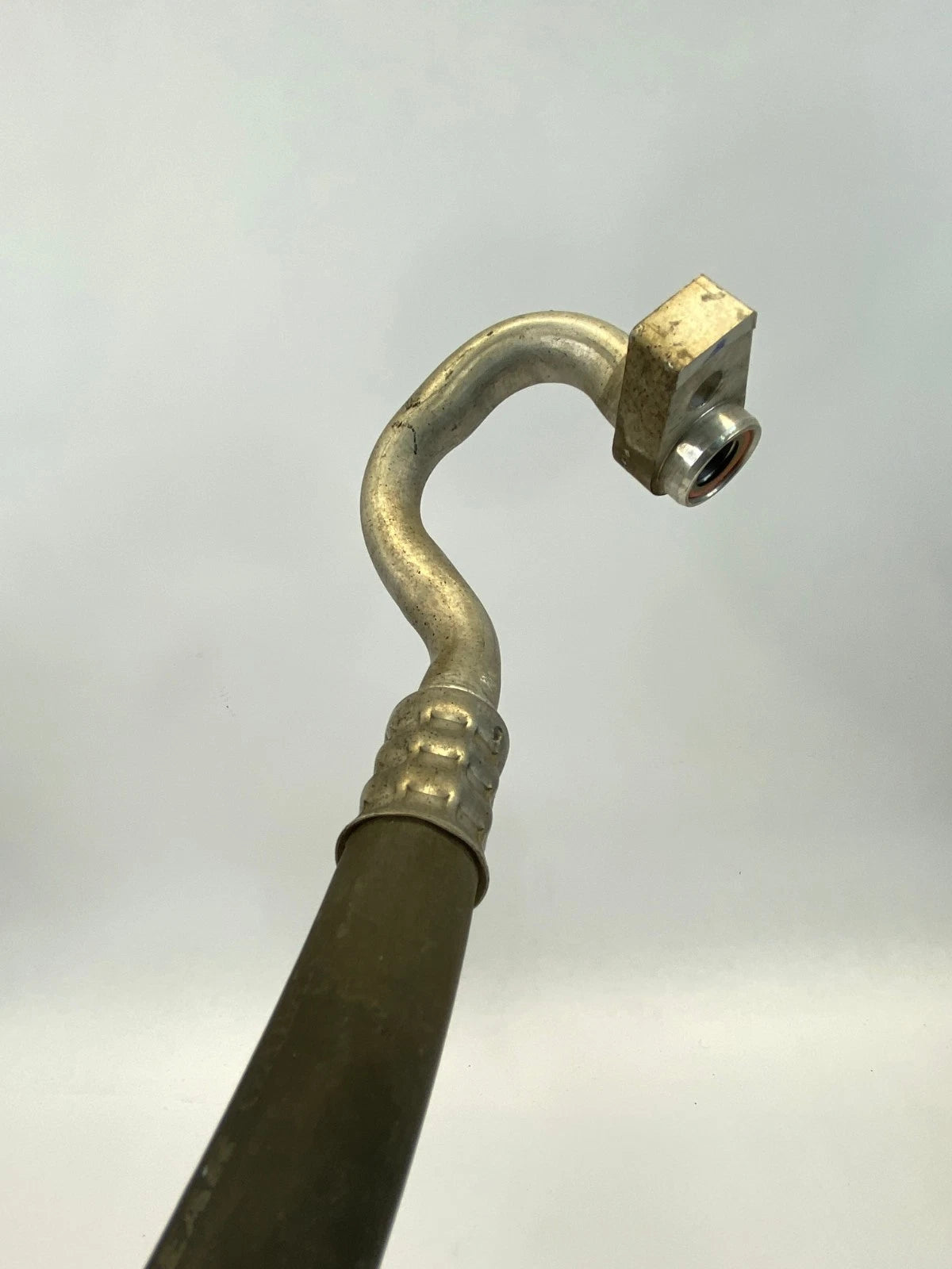 2012-2016 FORD FOCUS AC REFRIGERANT SUCTION HOSES WITH MUFFLER FRONT OEM FACTORY