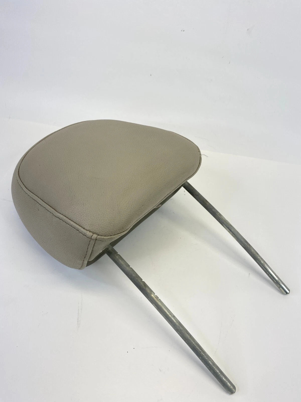 07 08 09 10 CHRYSLER 300 FRONT RIGHT PASSENGER SIDE SEAT HEADREST HEAD REST OEM