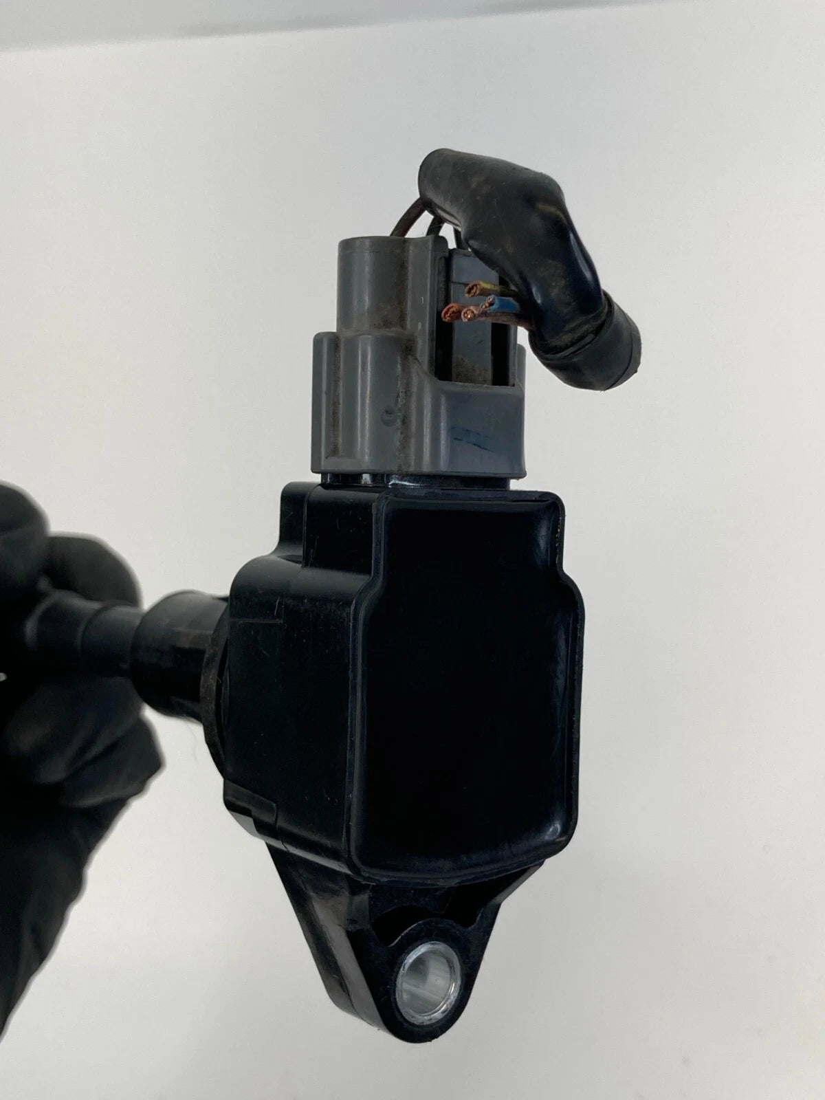 2009-2024 NISSAN MURANO 3.5L V6 ENGINE IGNITION COIL IGNITOR COIL UF550 OEM