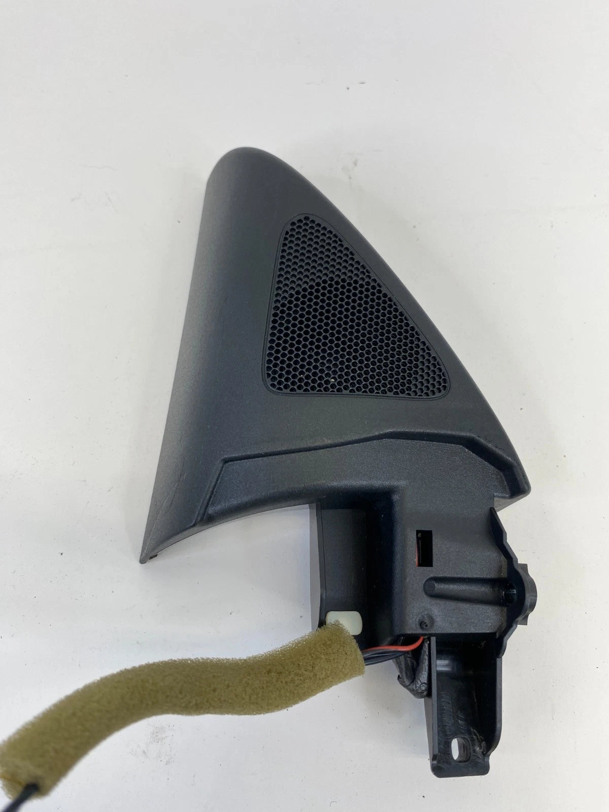 2009-2012 VOLKSWAGEN CC FRONT LEFT LH DOOR SPEAKER TWEETER COVER TRIM OEM