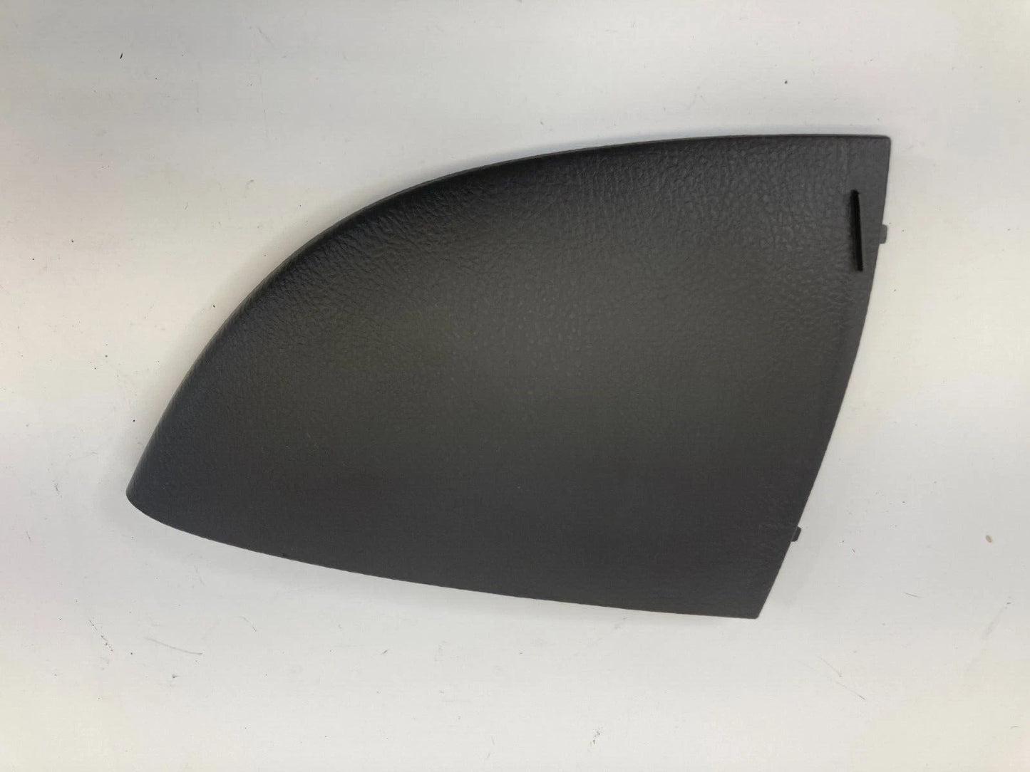 04-10 TOYOTA SIENNA RIGHT PASSENGER SIDE DASH END CAP COVER TRIM 55317-AE010 OEM