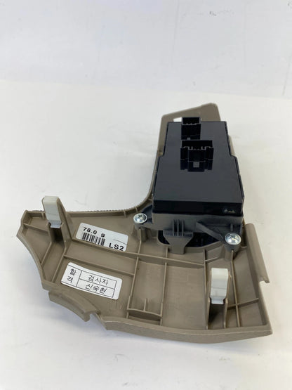13-17 HYUNDAI ELANTRA GT ECO TRACTION BUTTON SWITCH W/ COVER DY84730-A5000 OEM