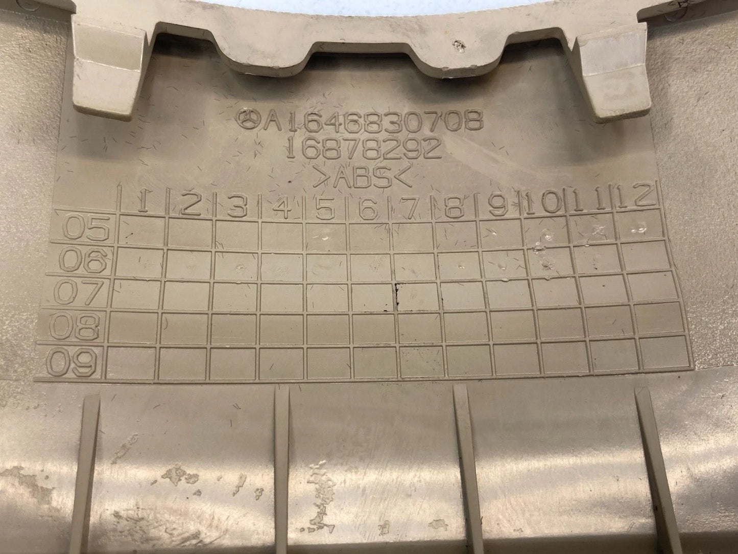 2006-2011 MERCEDES-BENZ ML 350 CENTER CONSOLE COVER TRIM PANEL A1646830708 OEM