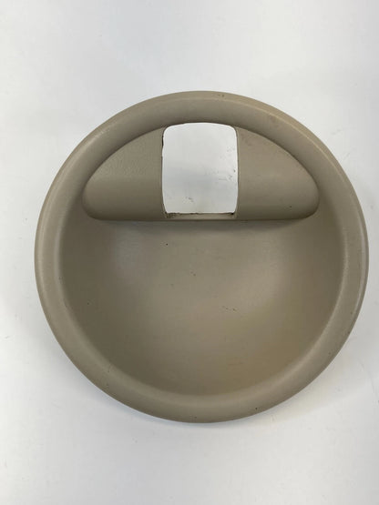 04 05 PONTIAC GRAND PRIX FRONT LEFT INNER DOOR HANDLE COVER BEZEL TRIM 10375937