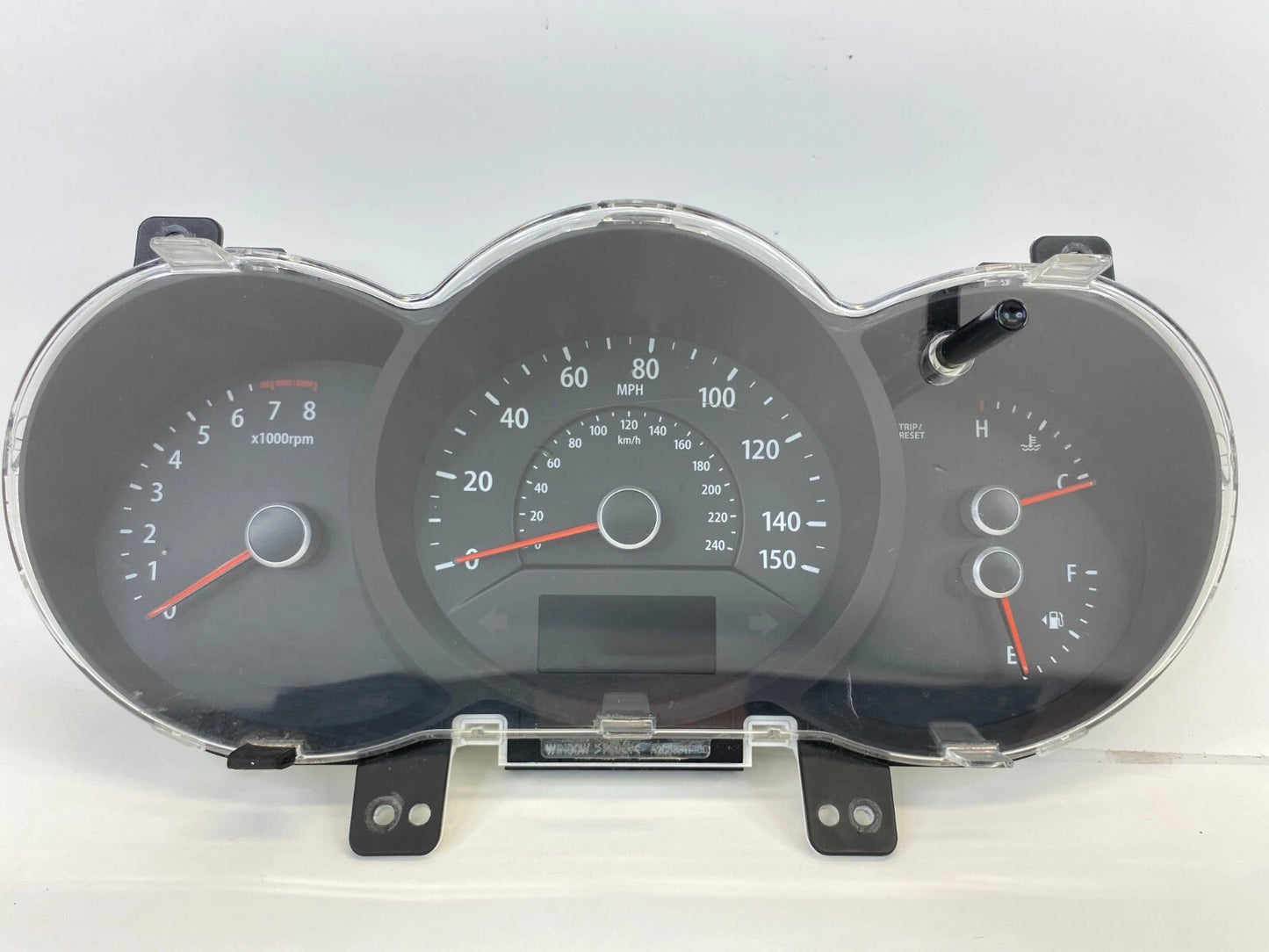 11-13 KIA SORENTO 3.5L A/T INSTRUMENT CLUSTER SPEEDOMETER 208K MILES 940011U01