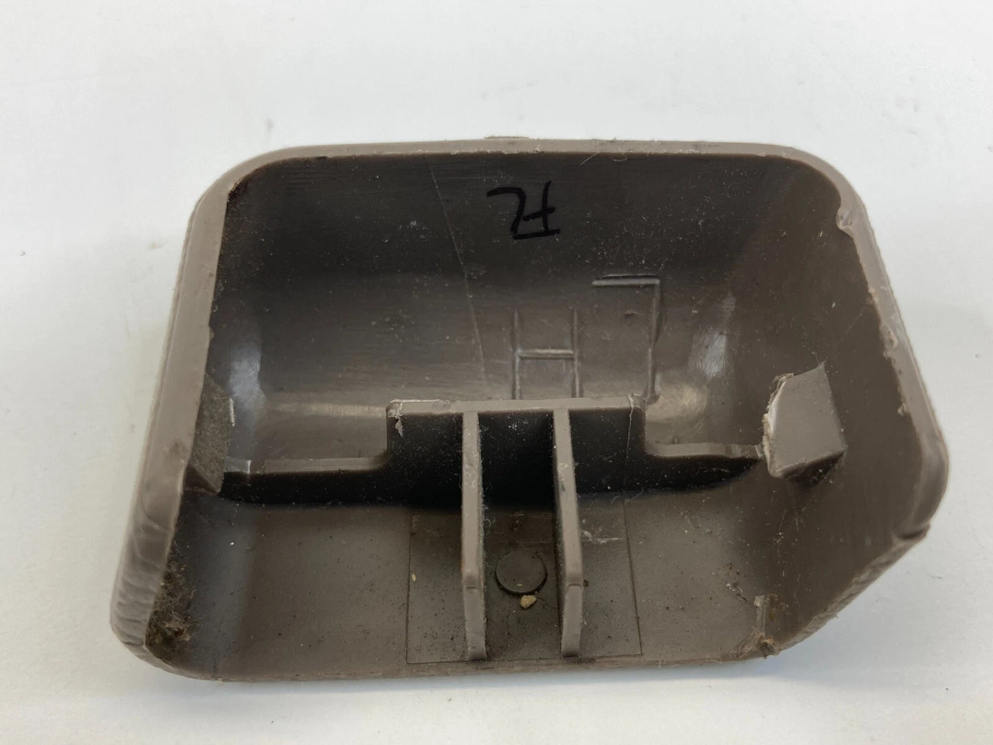 1996-2002 TOYOTA 4RUNNER FRONT LEFT SIDE TRACK END COVER TRIM CAP OEM