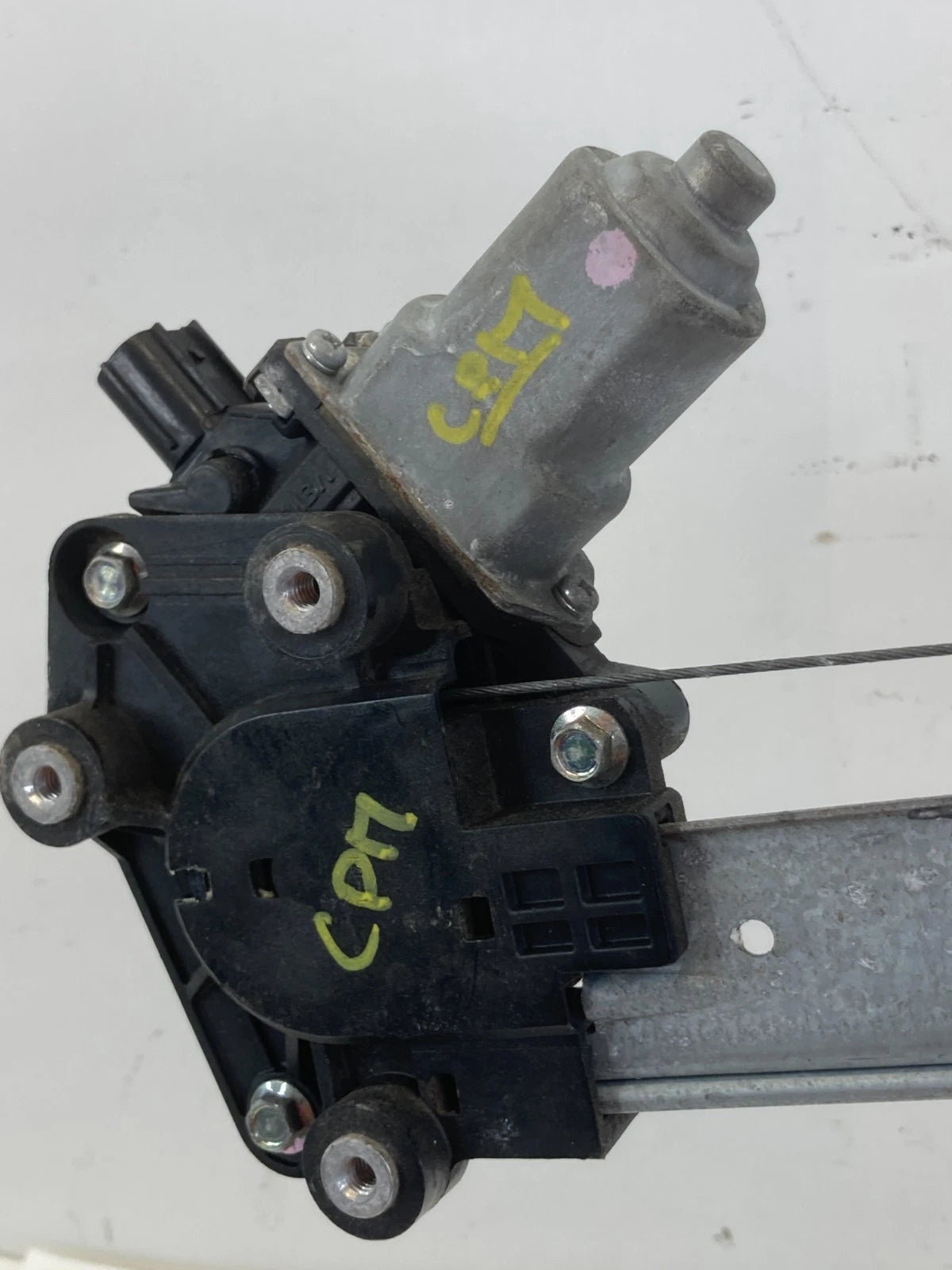 2008-2012 HONDA ACCORD SEDAN REAR RIGHT SIDE DOOR WINDOW MOTOR & REGULATOR
