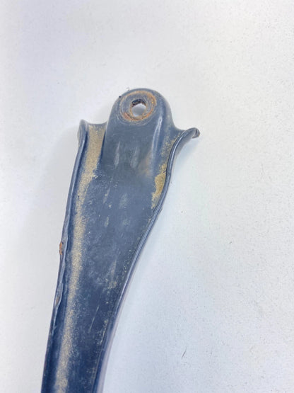 2005-2010 HONDA ODYSSEY SPORT VAN BATTERY HOLDER CLAMP TIE HOLD DOWN STAY OEM