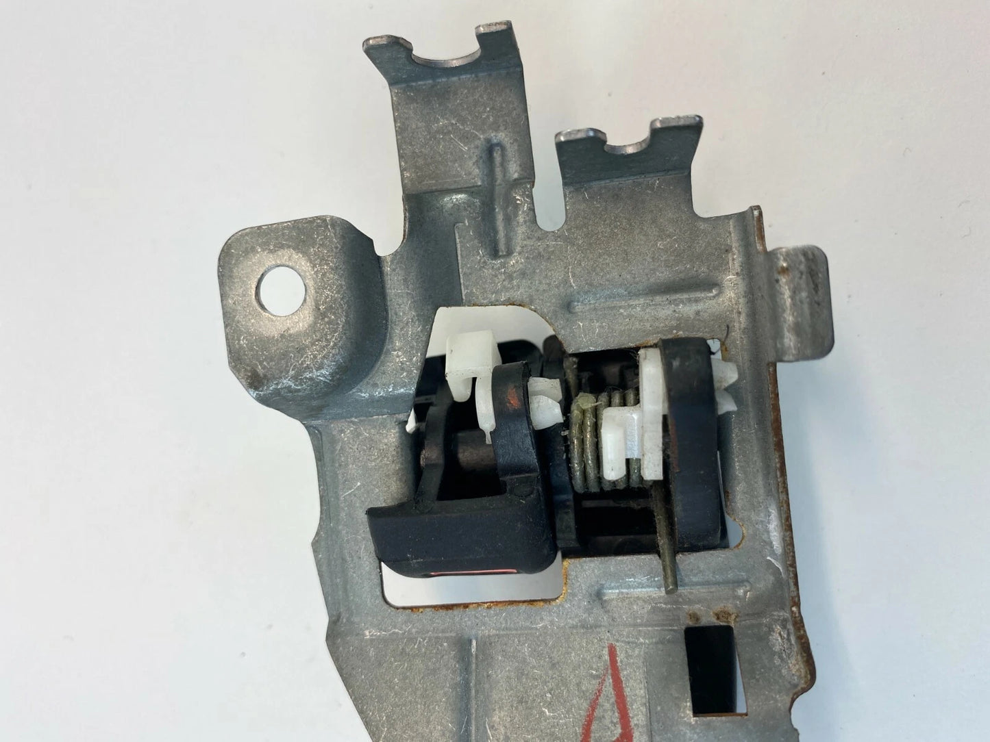 2000-2005 MITSUBISHI ECLIPSE COUPE FRONT LEFT DRIVER INTERIOR INNER DOOR HANDLE