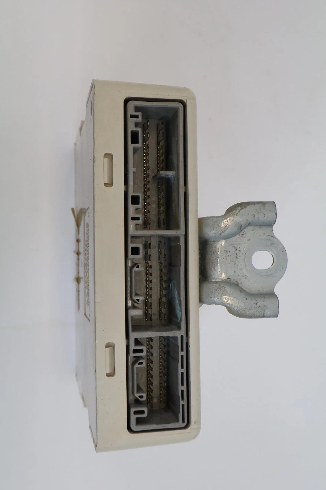 2004-2006 TOYOTA TUNDRA CREW BODY CONTROL MODULE BCM MULTIPLEX 89221-0C030 OEM